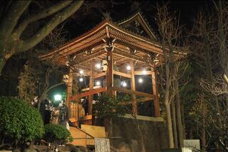 浅草寺の除夜の鐘の写真