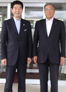 服部区長、大宅南会津町長